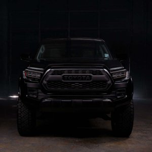 Toyota Tacoma LED Headlights - ORACLE Lighting - Lensless - `16-`23